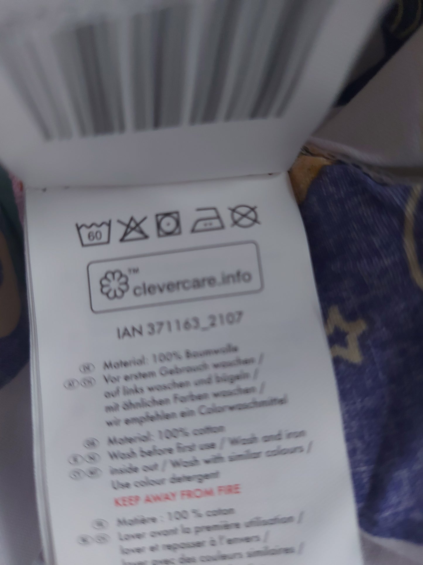 ,,PeppaPig" medvilninė paklodė su gumom (90-100/200/25).