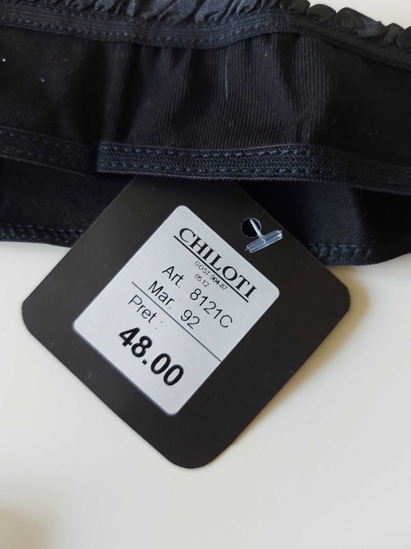 ,,Ravetti lenjerie" kelnaitės (stringai) 4vnt. komplektas.
