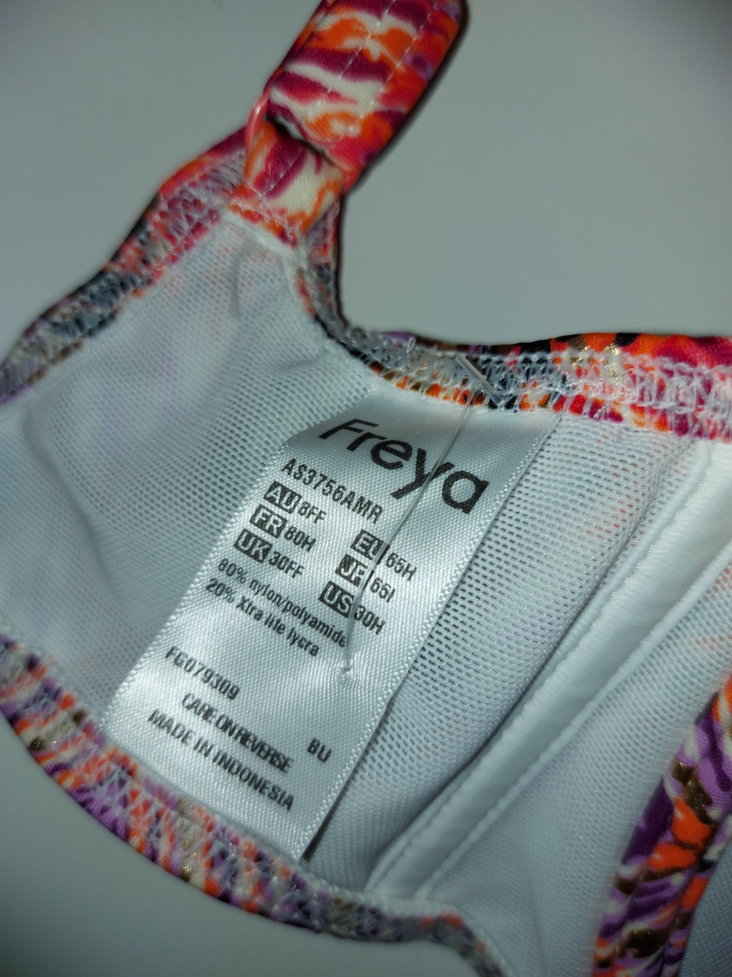 ,,Freya" maudymosi liemenėlė 65F-H .