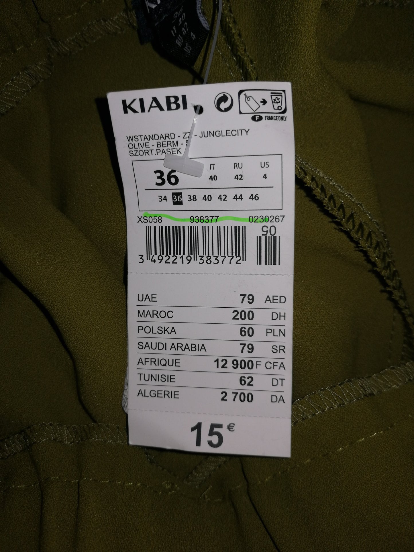 ,,KIABI" lengvi šortukai (36 dydis).