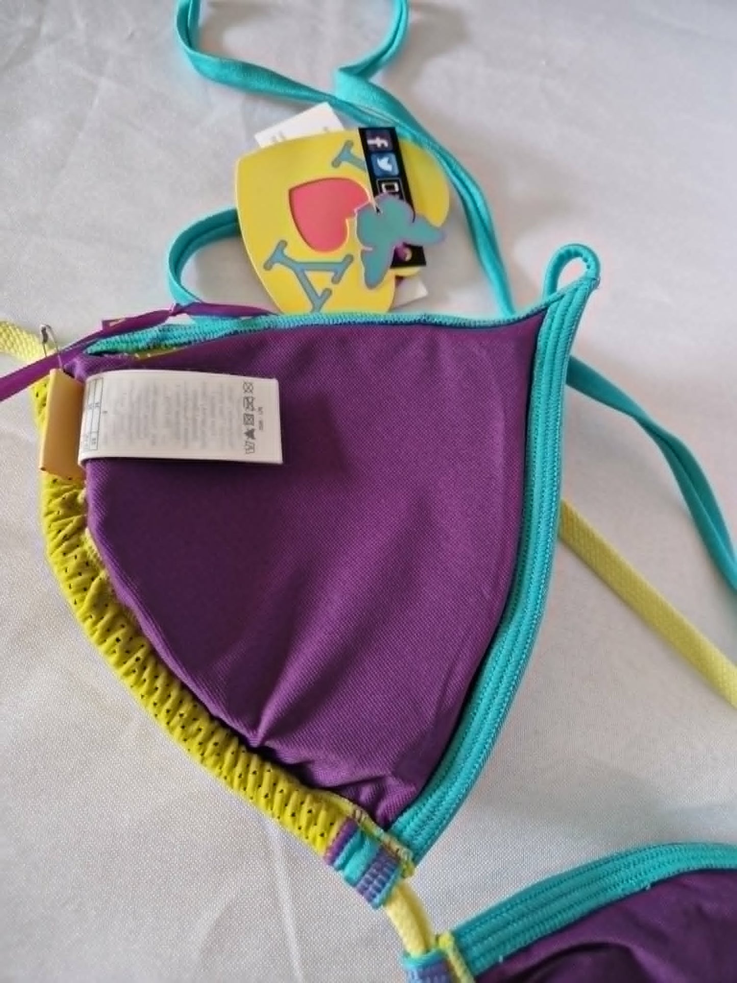,,Yamamay" maudymosi liemenėlė (75A-B dydis).