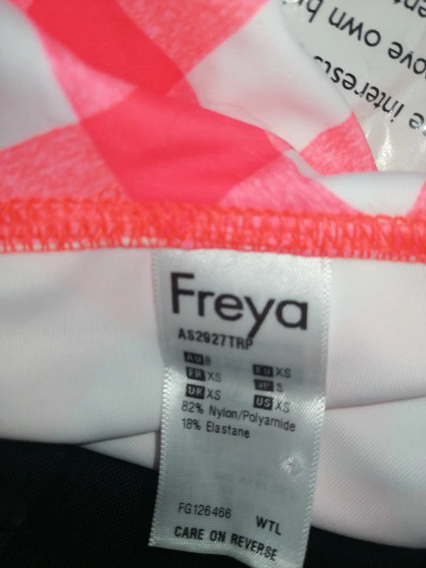 ,,FREYA" trijų dalių maudymosi kostiumėlis (XS dydis).