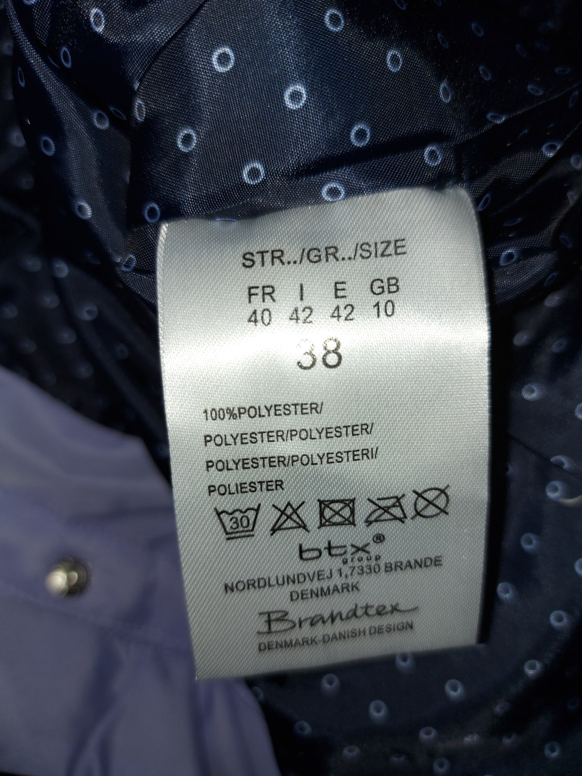 ,,Bx outerwear" lengva, plona striukė  be rankovių-liemenė (M-XL).