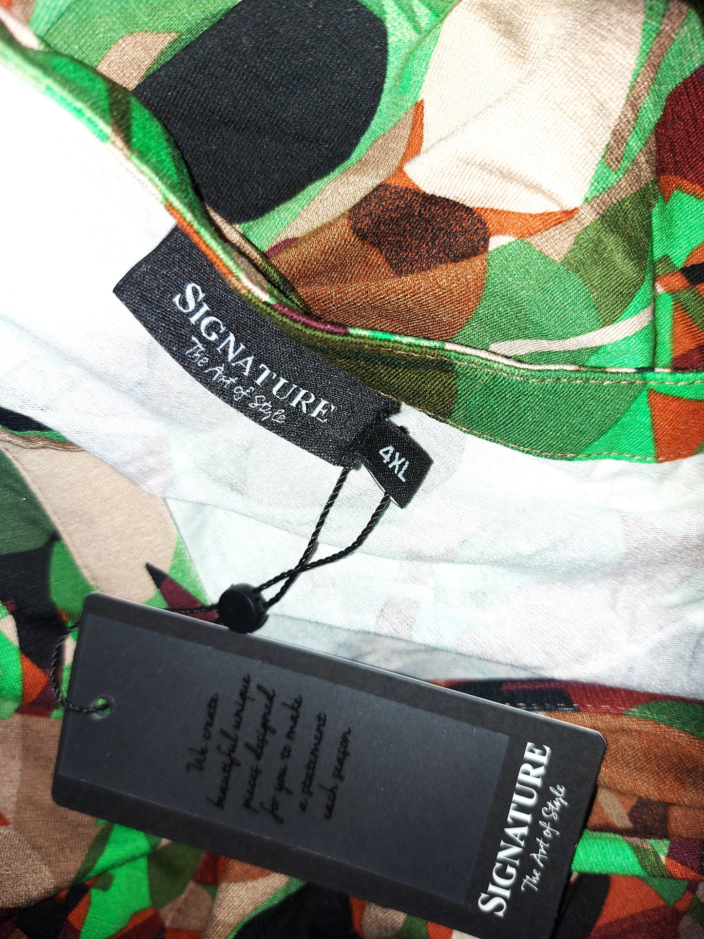 ,,SIGNATURE" trikotažinė palaidinė (4XL-6XL dydis).