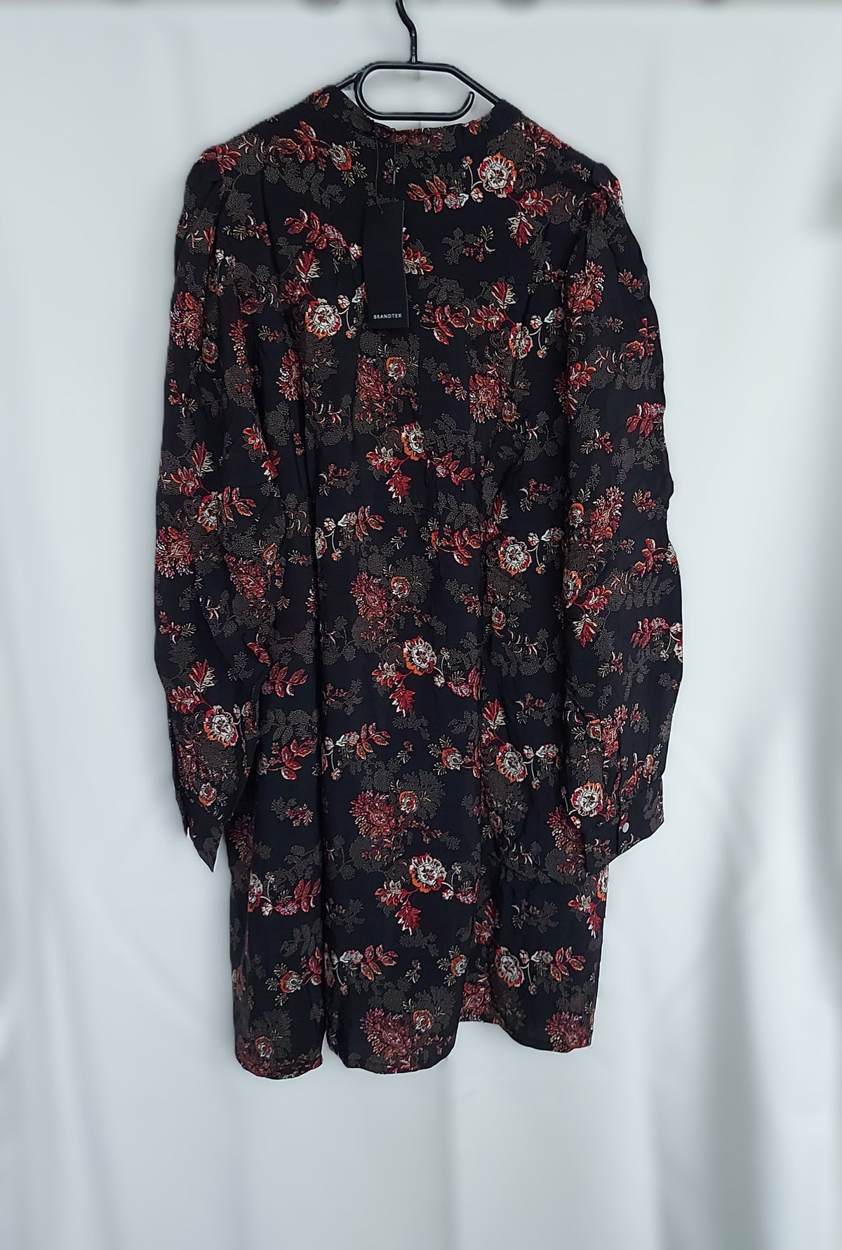 ,,Brandtex" viskozinė suknutė (2XL-4XL dydžiams).