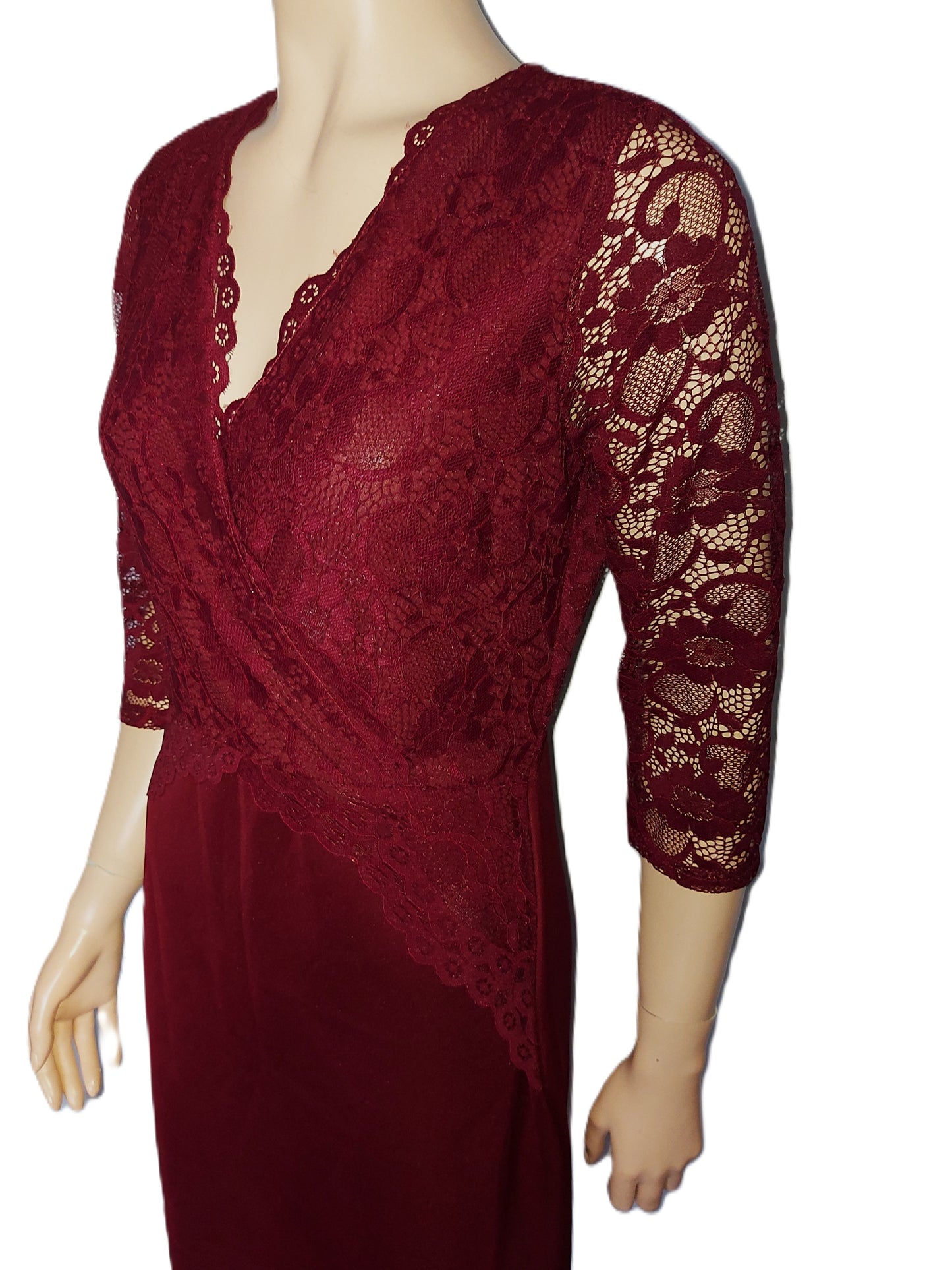 ,,DOROTHY PERKINS" puošni gipiūro audinio suknutė (40 dydis).