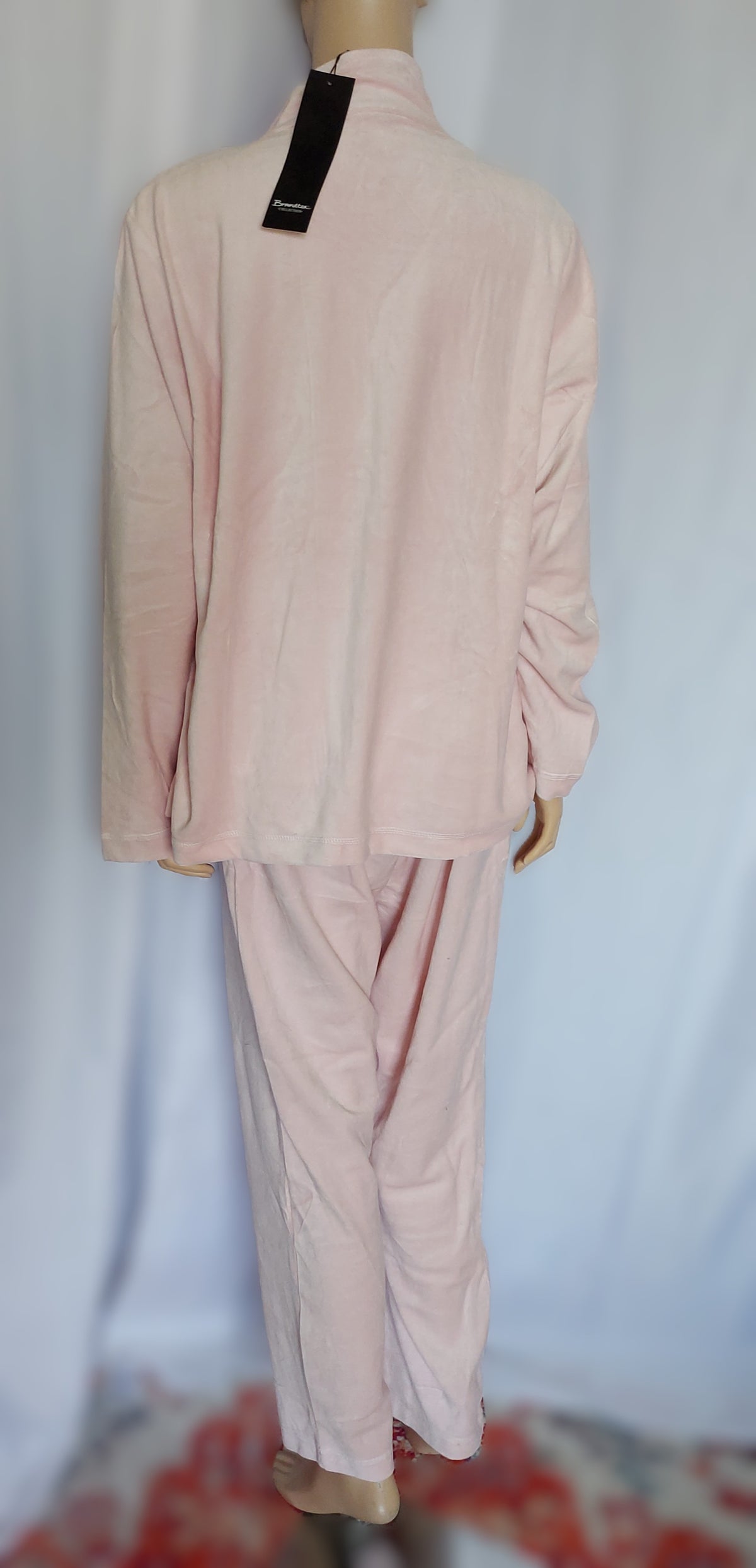 ,,Brandtex" veliūrinis laisvalaikio kostiumas (M-2XL dydis).