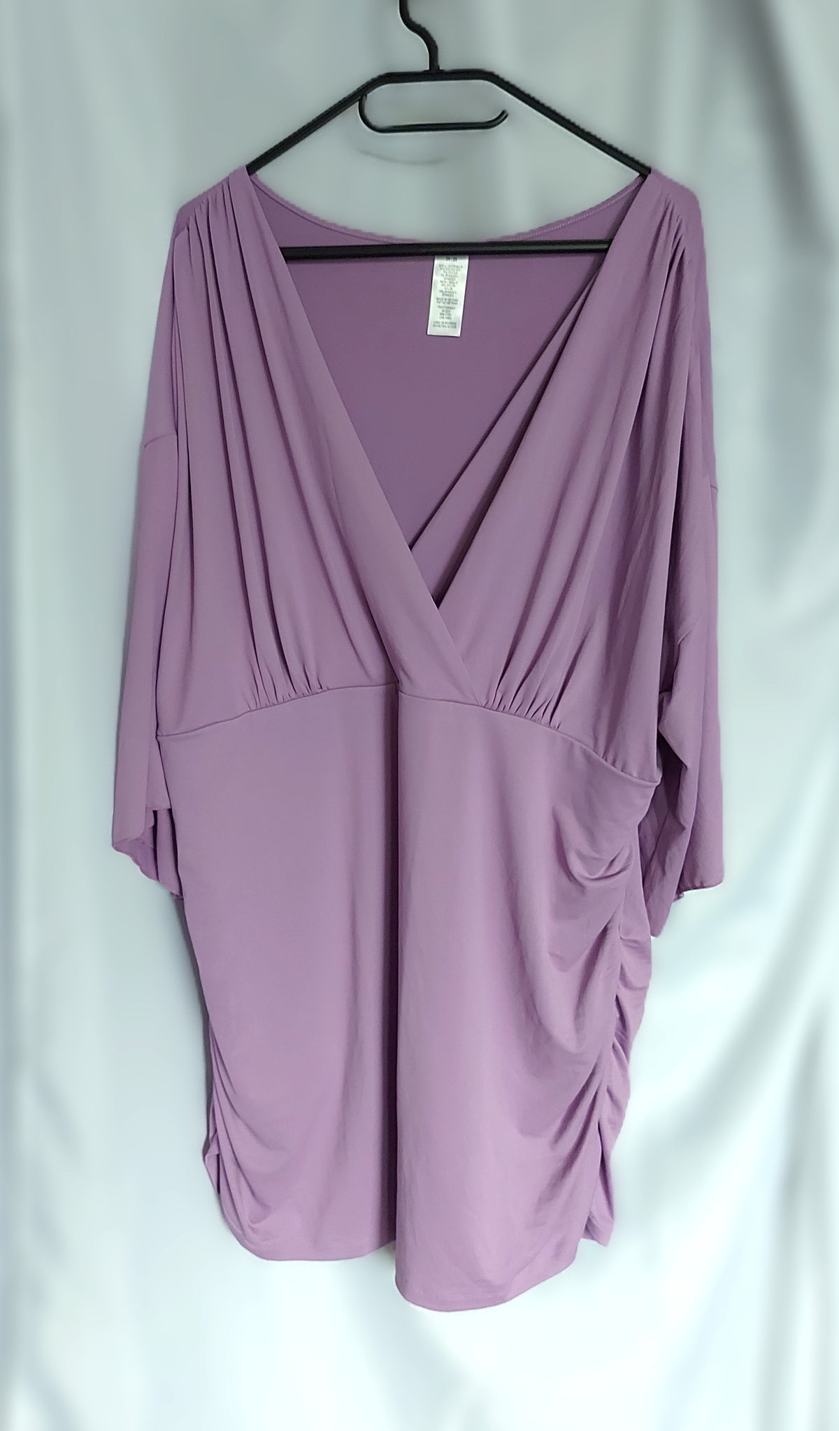 Suknutė-tunika  tampraus, gražaus trikotažo (2XL dydis).