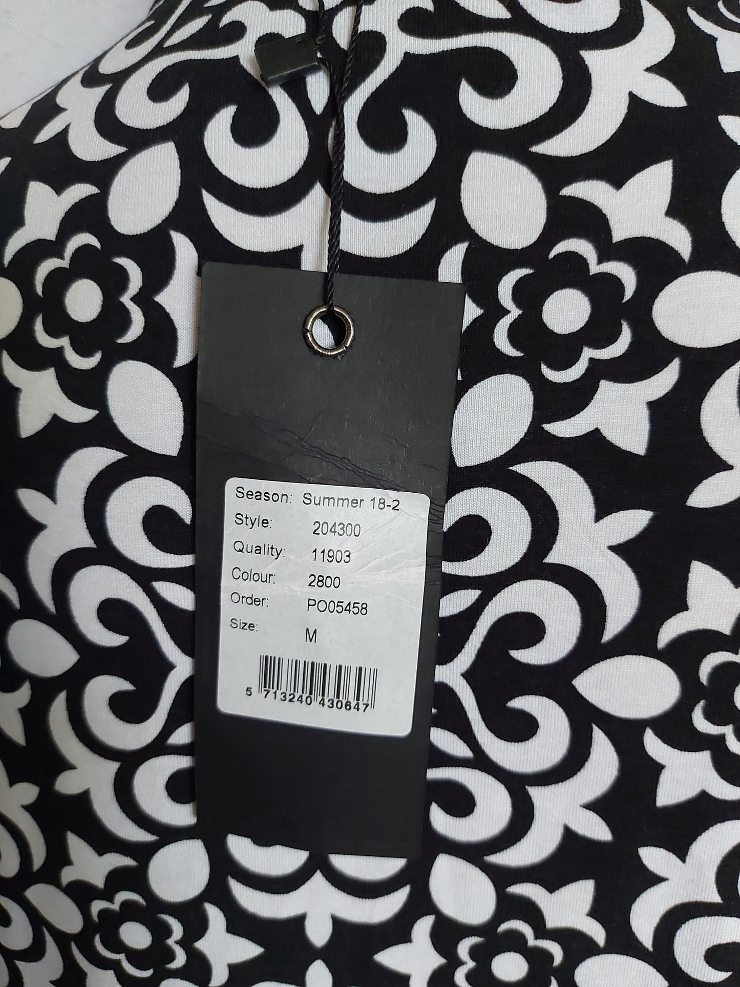 ,,SIGNATURE" tampri, trikotažinė suknutė (M-XL dydžiui).
