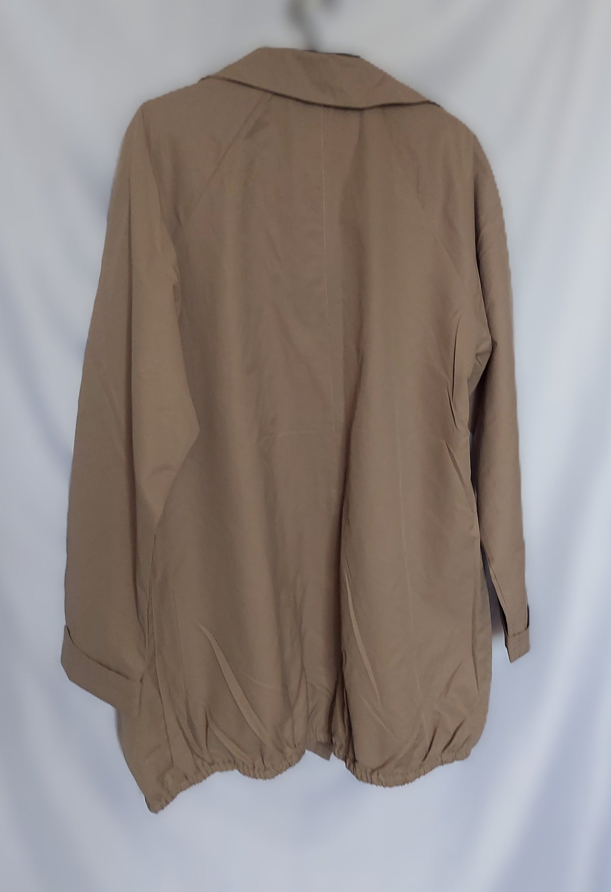 "Ciso" trumpas lietpaltis-striukė (L-4XL dydis).