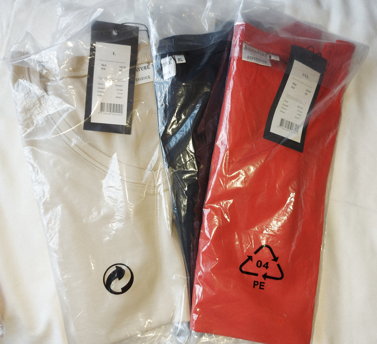 ,,Signature" trikotažiniai, medvilniniai marškinėliai (L-3XL dydis).