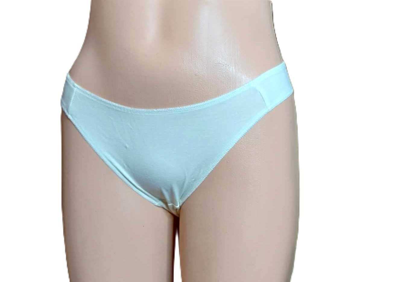 ,,Ravetti lenjerie" kelnaitės (stringai). Komplekte 4vnt.