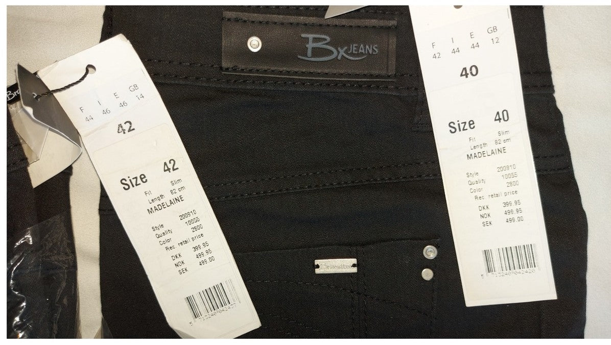 nėra--,,Brandtex" džinsai siaurėjančiais galais (L-2XL).