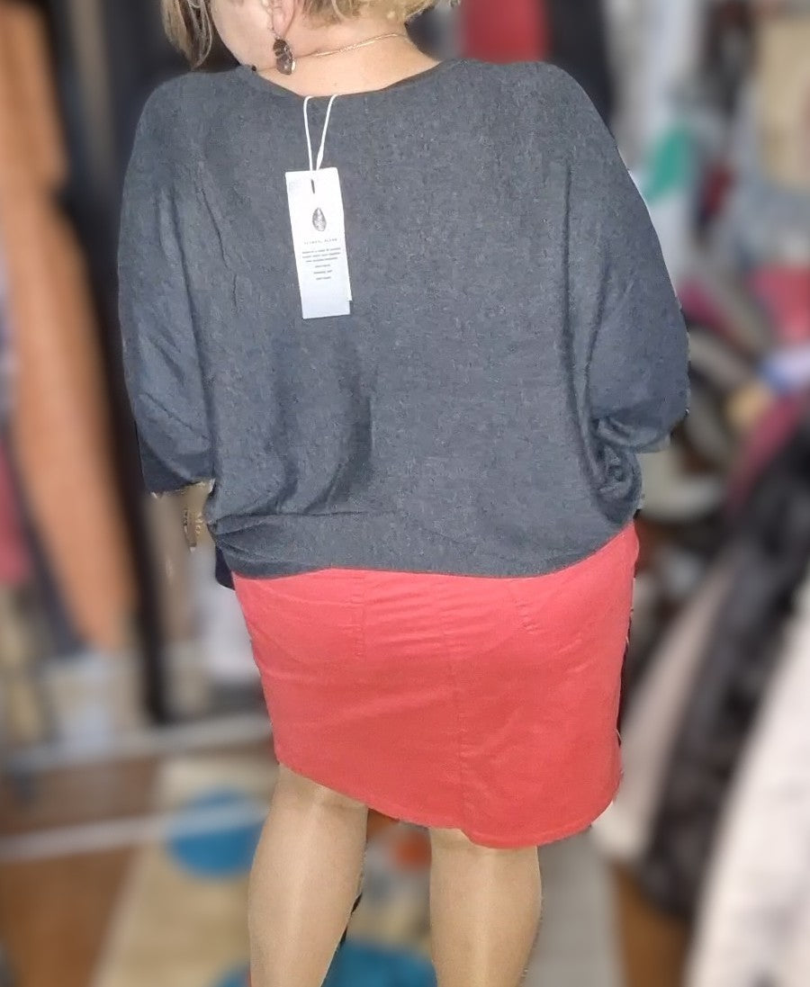 ,,ONLY" nestoras megztukas (50-52 dydžio).