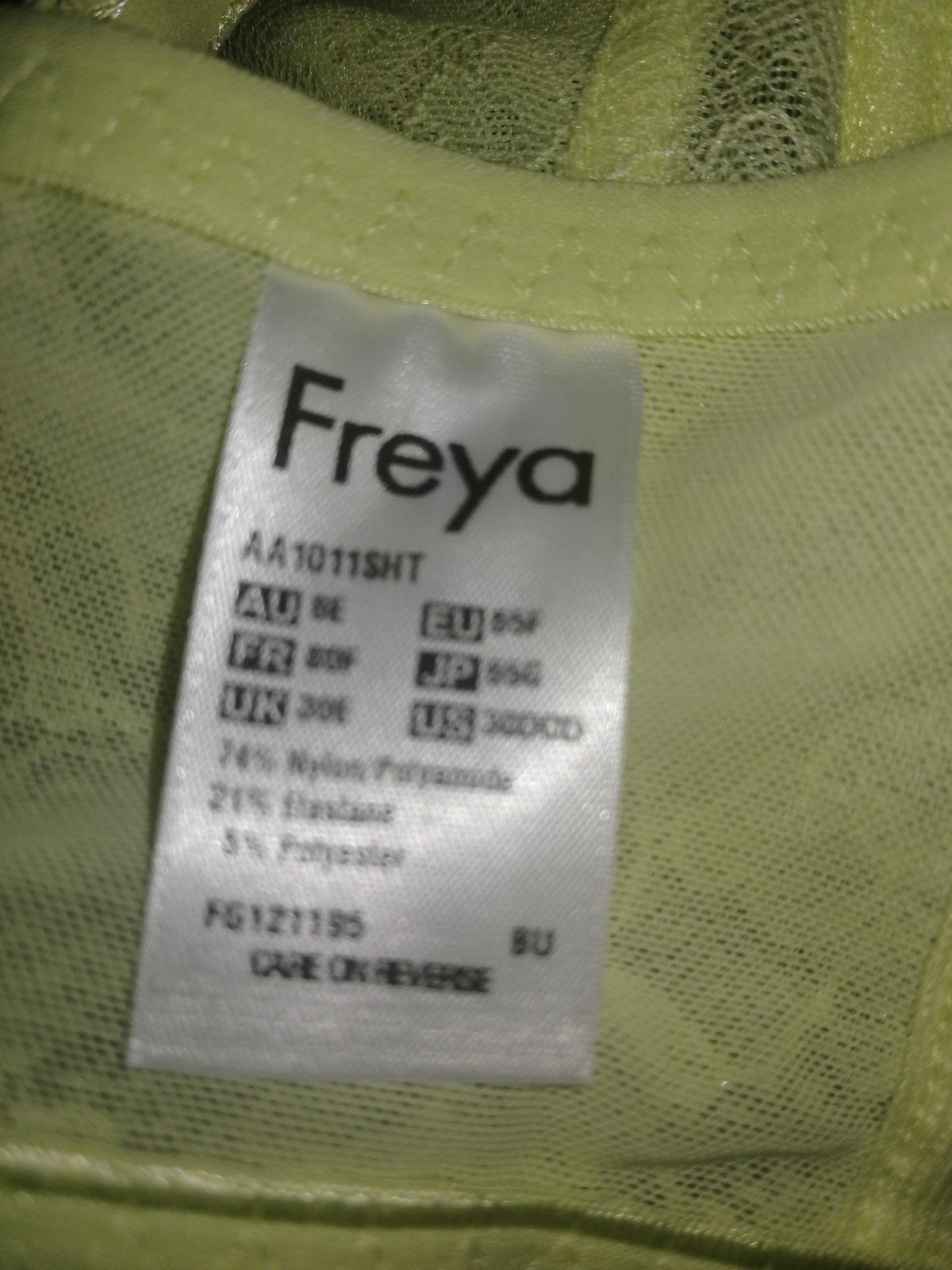 ,,FREYA" liemenėlė su lankeliais ir pakietinimais 65F(labiau tinka E dydžiui).
