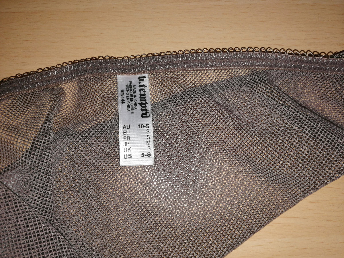 ,,b.tempt'd" labai tamprios ir patogios kelnaitės (S-L).