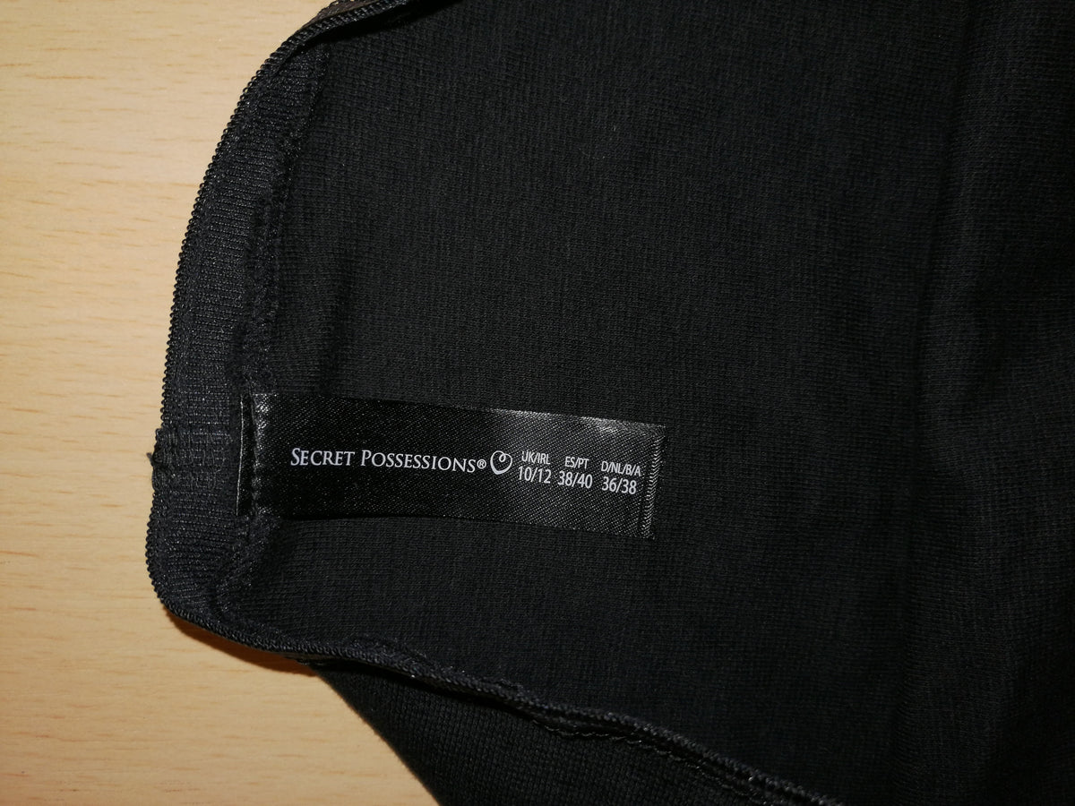 ,,SECRET POSSESSIONS"  patogios kelnaitės aukštu juosmeniu(38-40 dydis).