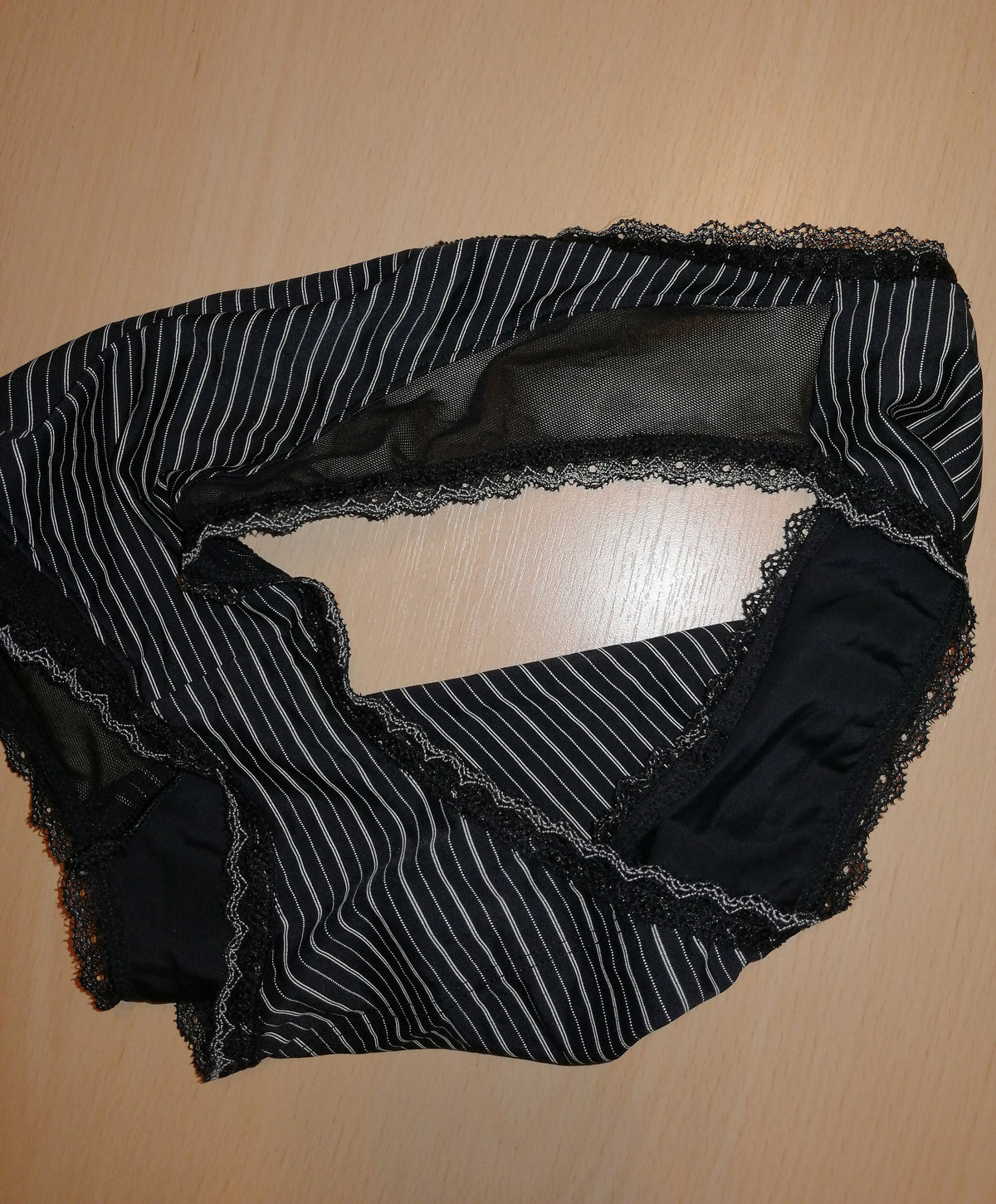 ,,FANTASIE" kelnaitės juostelėmis (M dydis).