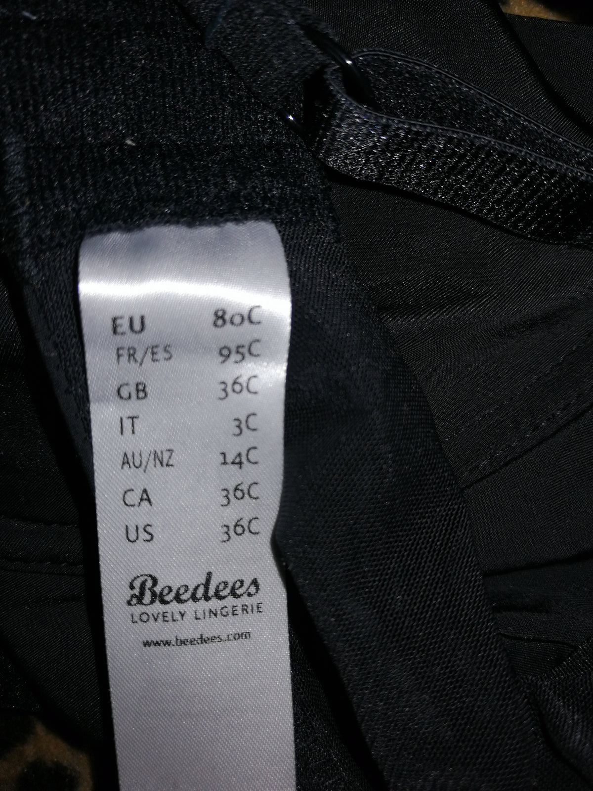 ,,BEEDEES"  liemenėlė su  lankeliais 80C.