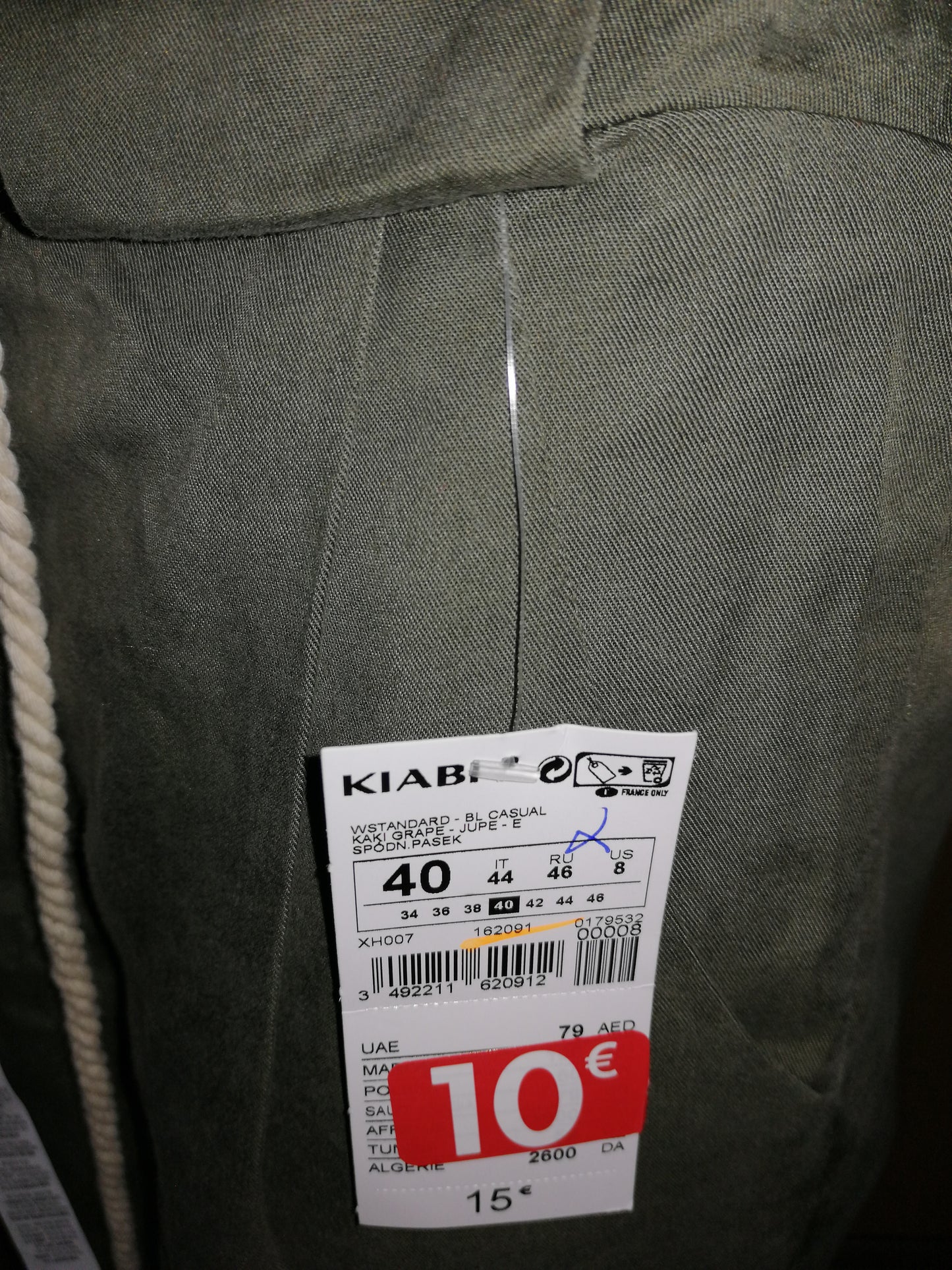 ,,KIABI" lengvas sijonukas su kišenem (40 dydis).