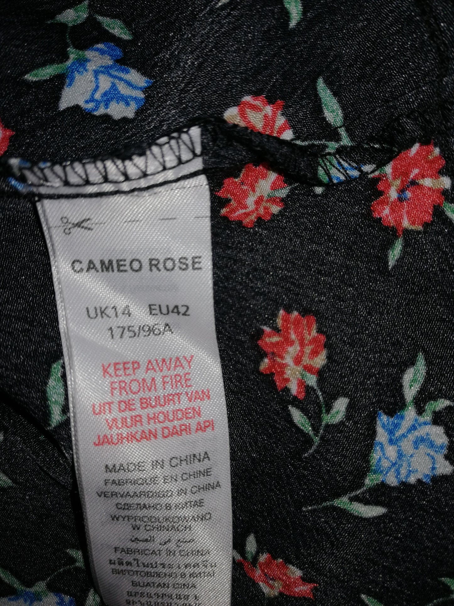 ,,CAMEO ROSE" stilinga suknutė (42 dydis).