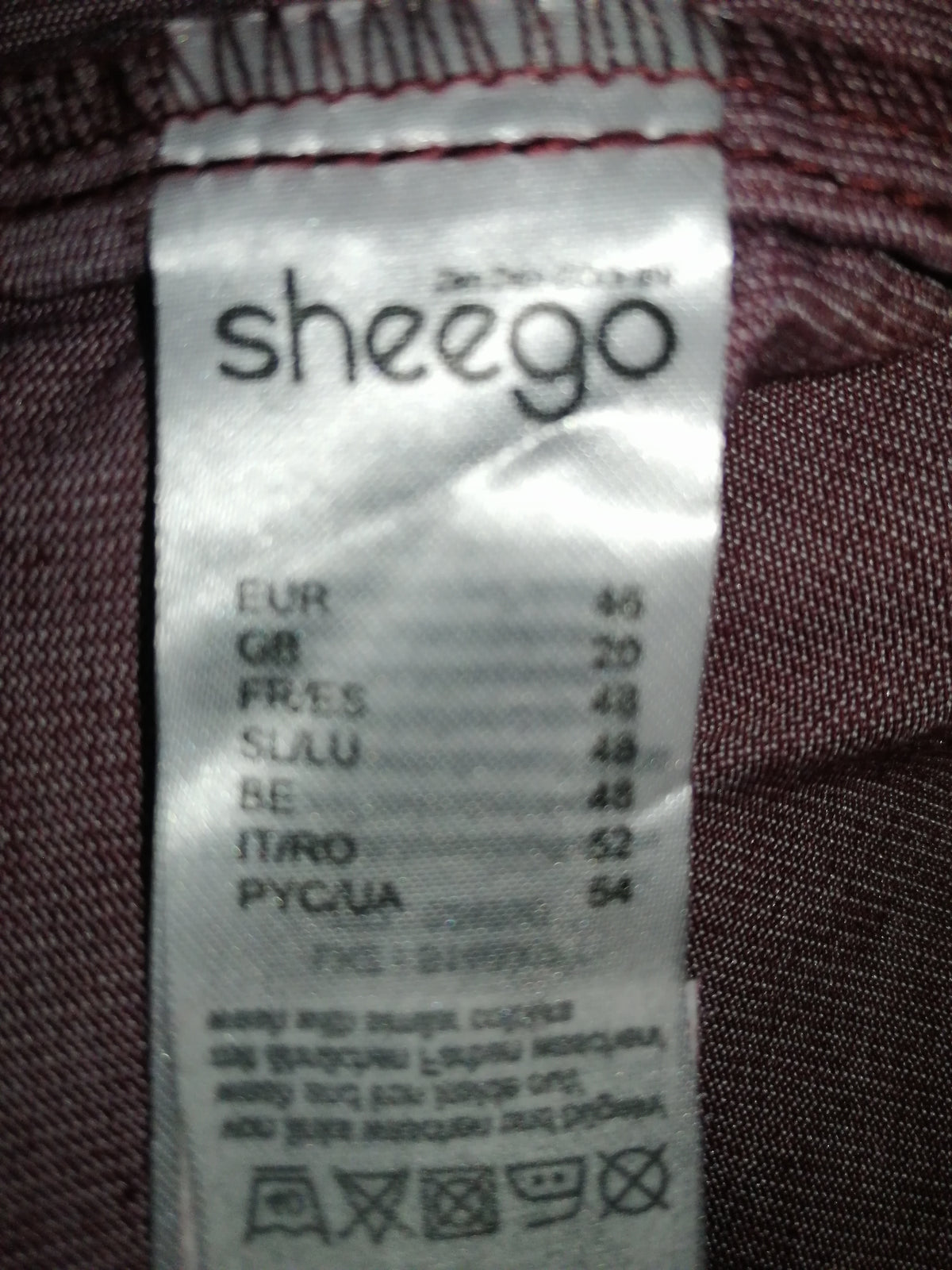 ,,Sheego"velveto švarkelis (46 dydis).