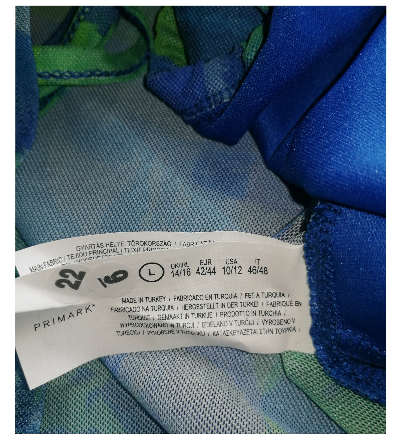 ,,PRIMARK" trumpa, minkštos medžiagos palaidinė (42-44 dydis).