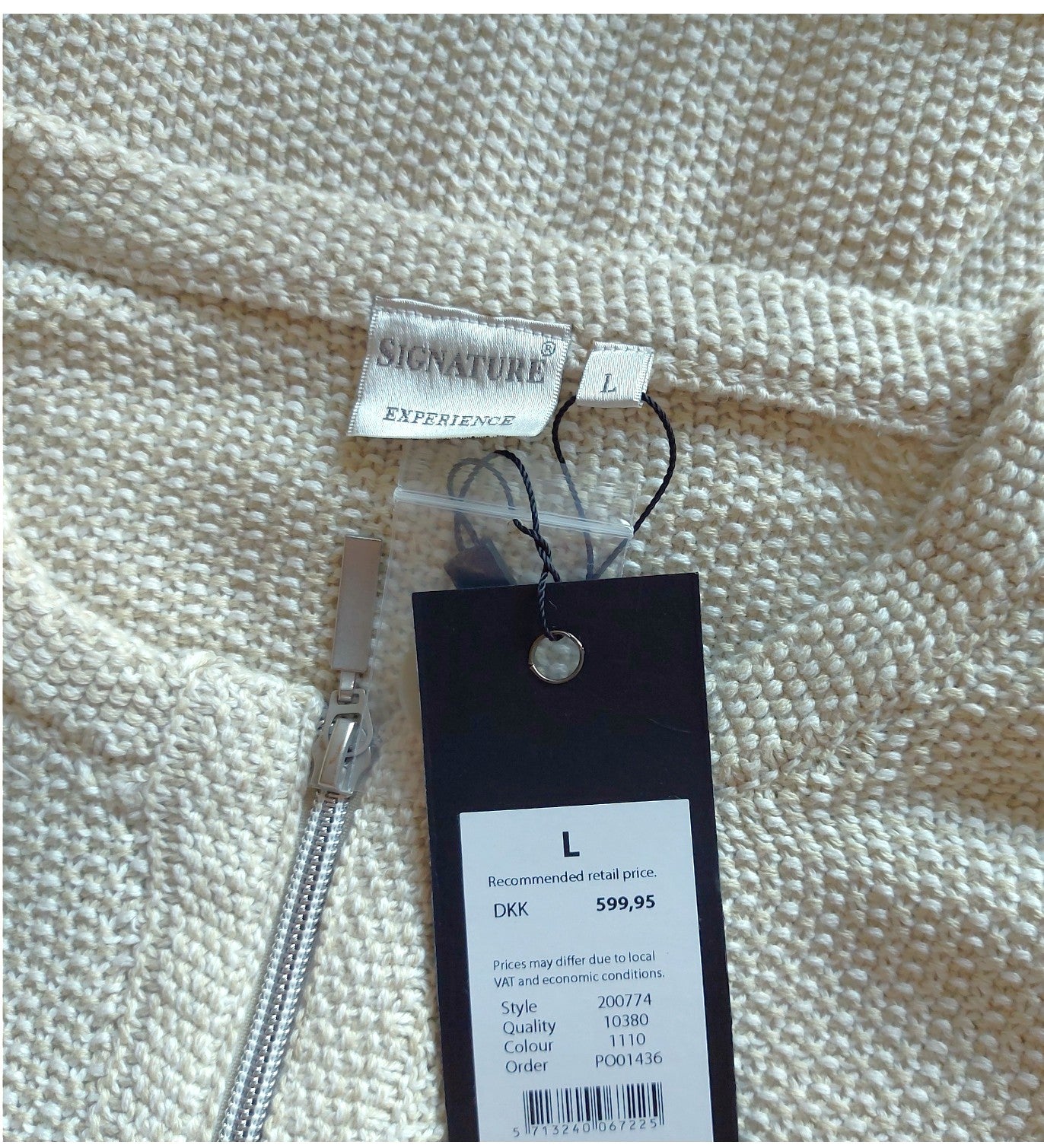 ,,Signature" užsegamas, medvilninis megztukas (L-XL dydis).