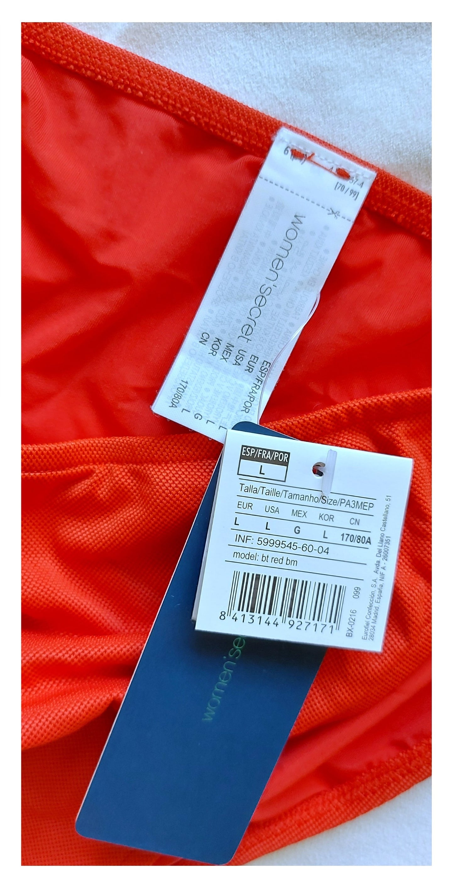 ,,WOMEN'SECRET" maudymosi kelnaitės (L-XL dydis).