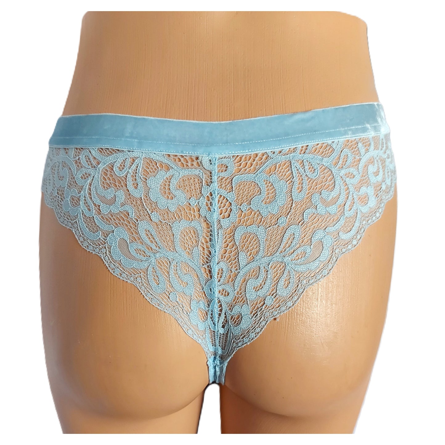 Kelnaitės-stringai brazilian tipo (36-38 dydis).