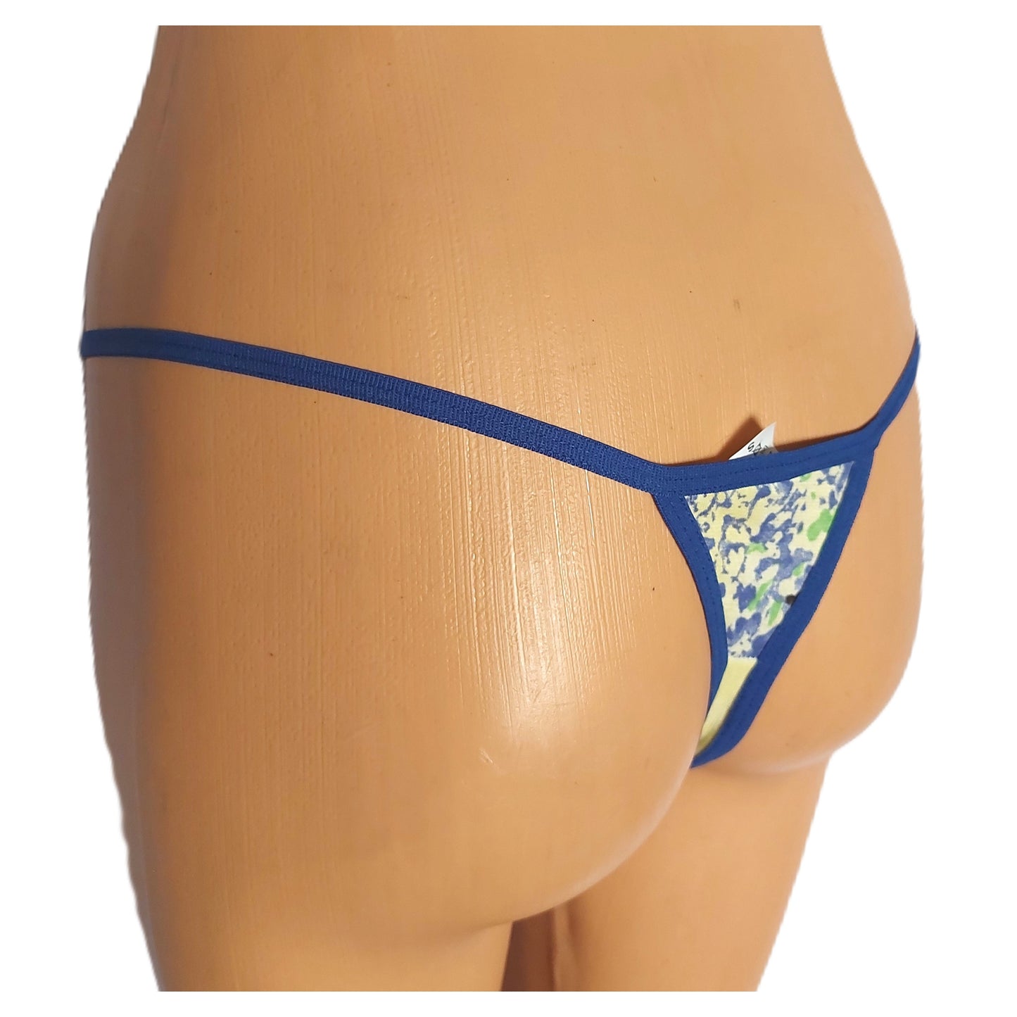 ,,Ravetti lenjerie" kelnaitės (stringai) L-XL.