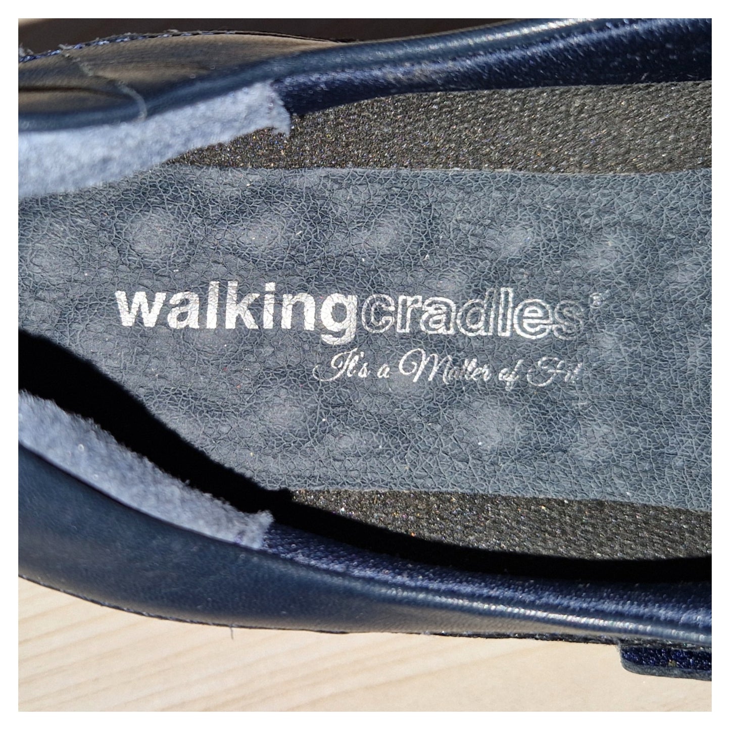 ,,Walking Cradles" laisvalaikio batai su paminkštintu vidpadžiu (43 dydis).