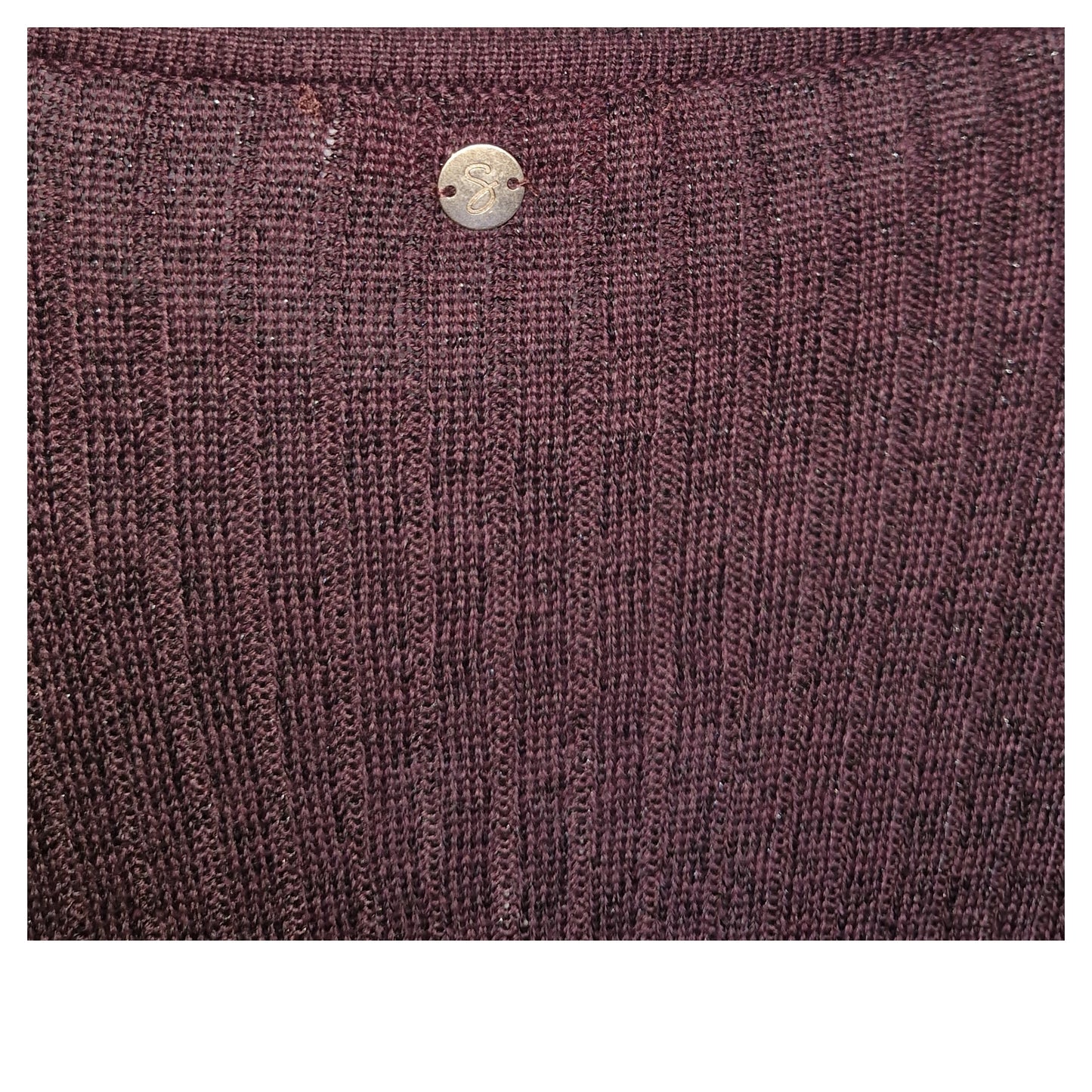 ,,Sheego" nestoras megztukas su subtiliu blizgiu (44-46 dydžio).