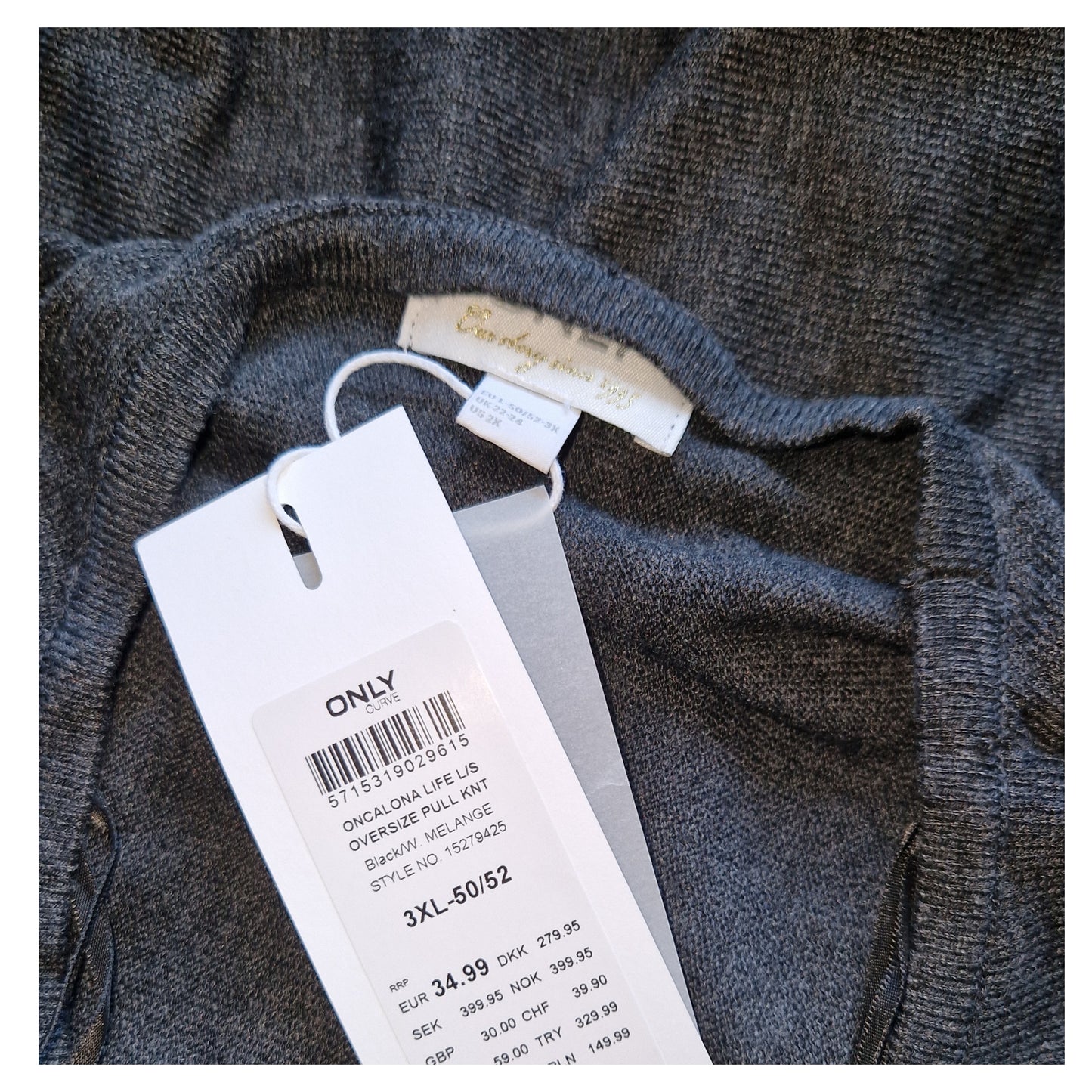 ,,ONLY" nestoras megztukas (50-52 dydžio).