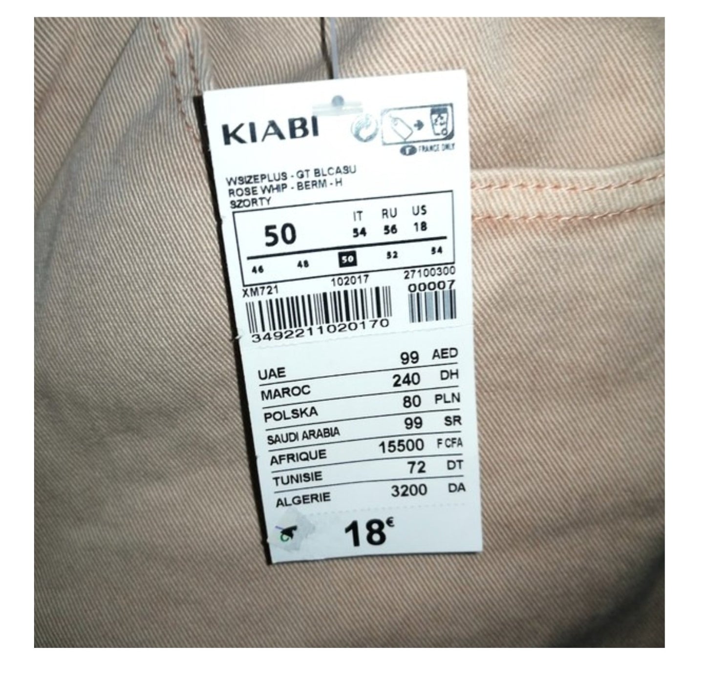 ,,KIABI"džinsiniai šortai (50 dydis).